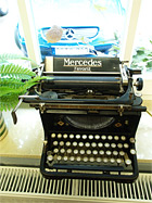 Mercedes-Schreibmaschine im Druckereimuseum